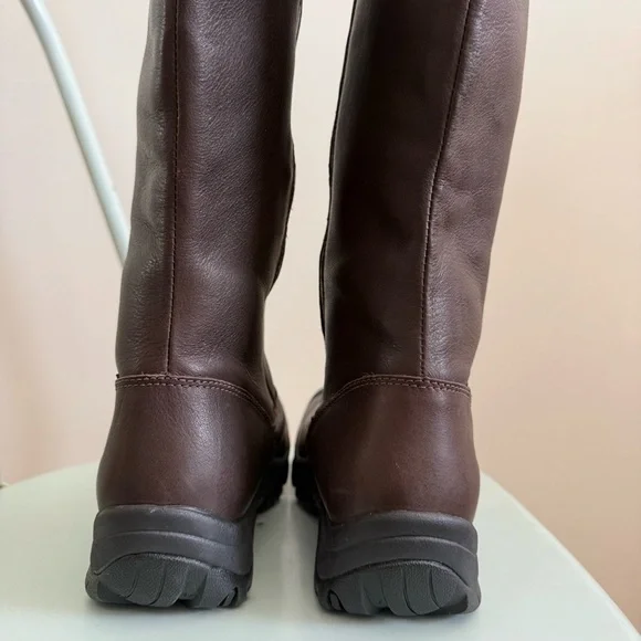 KEEN LAKEN HIGH BOOTS, W8 in Brown Leather - Picture 3 of 8